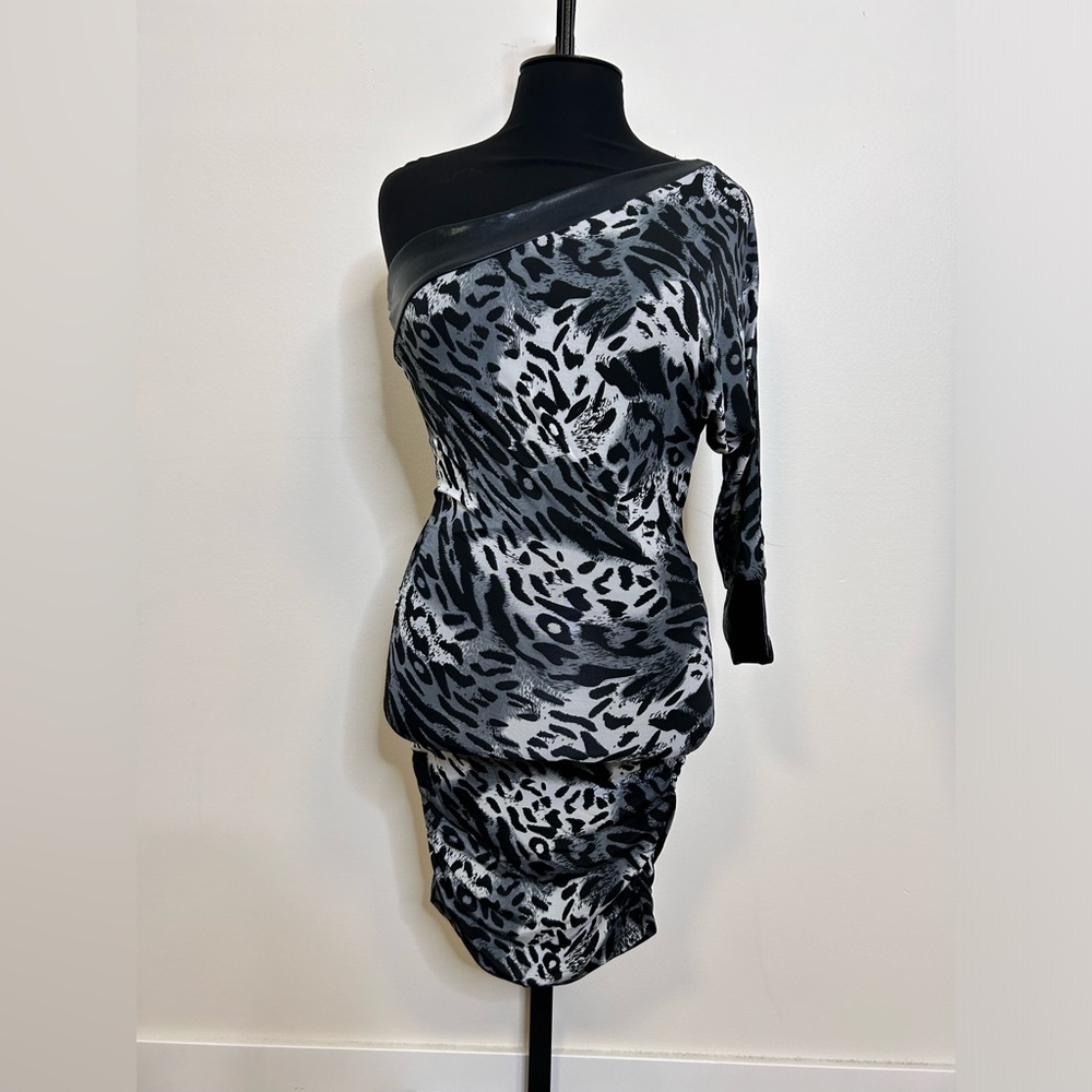 ◾️Y2K Vintage 3R Streetwear Leopard Print One Shoulder Dress With Side Ruching